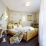 Hotel apartamentowy Montanara 4*
